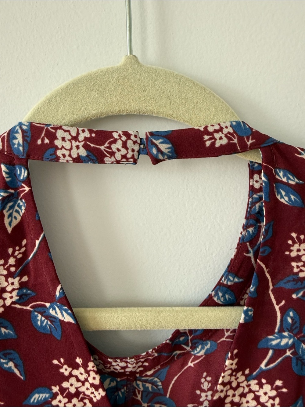Madewell Burgundy Floral Tie-Front Long Sleeve Tee - Picture 4 of 4